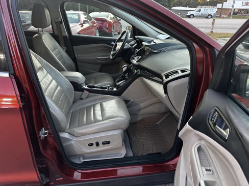 Used 2015 Ford Escape Titanium image 19