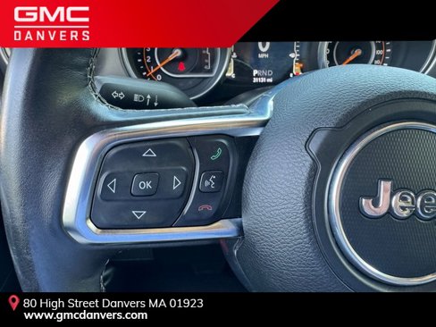 Used 2018 Jeep Wrangler Unlimited Sahara w/ Cold Weather Group image 14