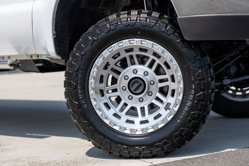 Used 1999 Ford F350 XLT image 4