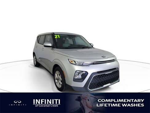 Used 2021 Kia Soul S image 1