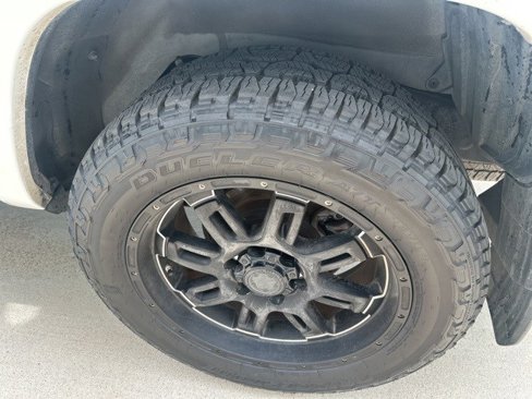 Used 2015 Toyota 4Runner SR5 image 7
