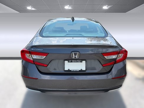 Used 2018 Honda Accord EX image 10