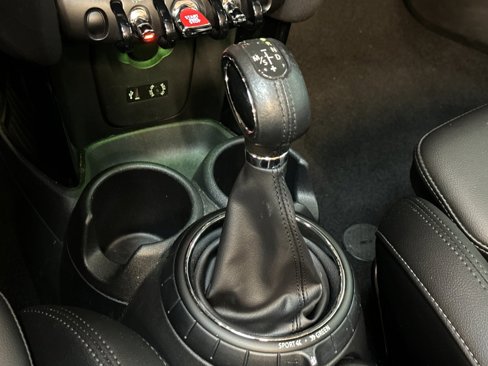 Used 2016 MINI Cooper S image 19