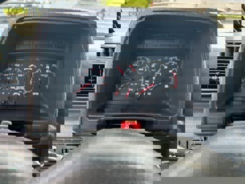 Used 1995 Geo Tracker 4WD 2-Door image 9