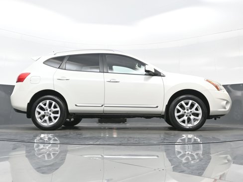 Used 2013 Nissan Rogue SL image 26