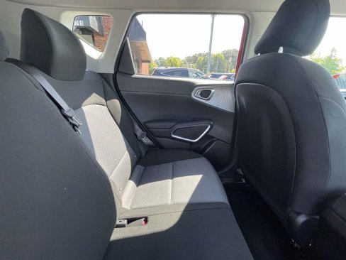 Certified 2024 Kia Soul LX w/ Option Group 015 image 20