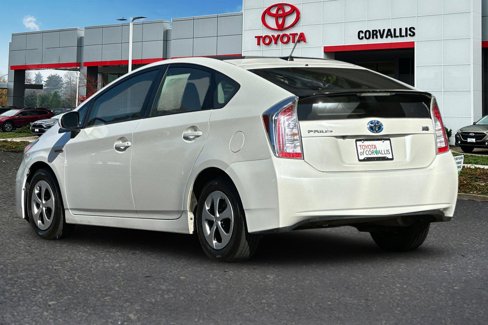 Used 2015 Toyota Prius Three image 6