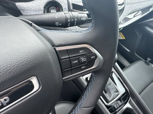 Certified 2022 Jeep Compass Latitude image 23