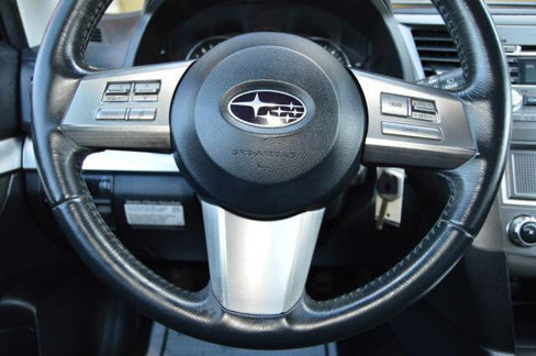 Used 2010 Subaru Outback 2.5i Premium w/ Protection Package 1A image 18