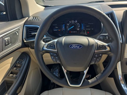 Certified 2022 Ford Edge Titanium image 14