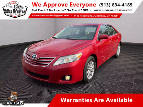 Used 2011 Toyota Camry LE image 1
