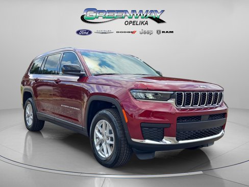 New 2025 Jeep Grand Cherokee L Laredo image 1