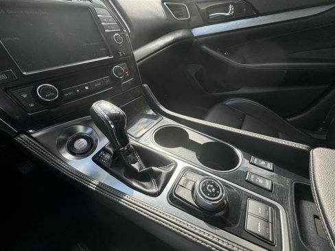 Used 2016 Nissan Maxima Platinum image 9