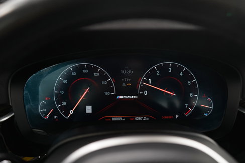 Used 2019 BMW M550i xDrive w/ Premium Package 2 image 26