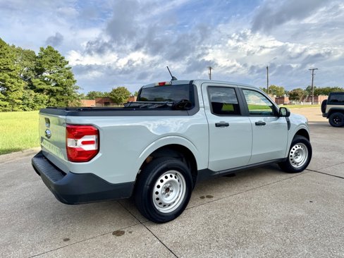 Used 2023 Ford Maverick XL image 3
