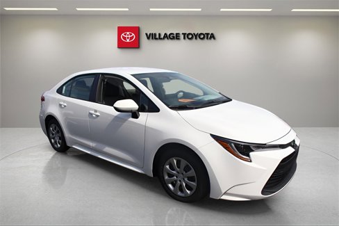 New 2025 Toyota Corolla LE image 7