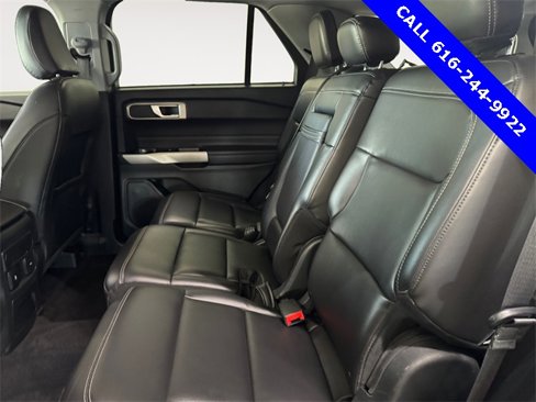 Used 2023 Ford Explorer XLT w/ Equipment Group 202A image 17