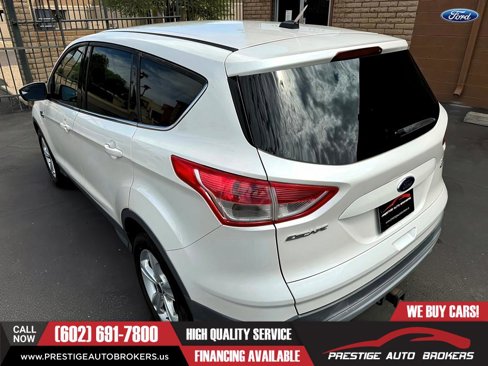 Used 2014 Ford Escape SE image 18