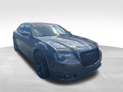 Used 2021 Chrysler 300 S image 1