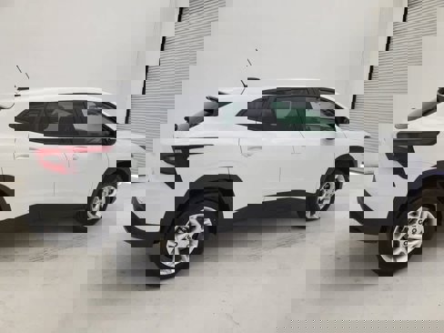 New 2025 Chevrolet Trax LS w/ LS Convenience Package image 9