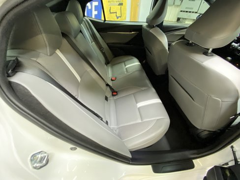 Used 2025 Toyota Camry SE image 29