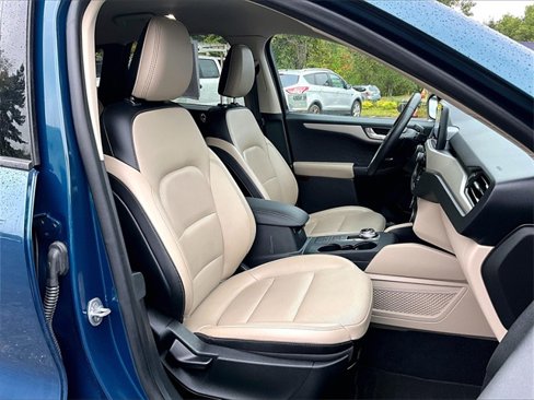 Used 2020 Ford Escape SEL image 7