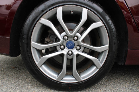 Used 2017 Ford Fusion SE w/ Equipment Group 201A image 22