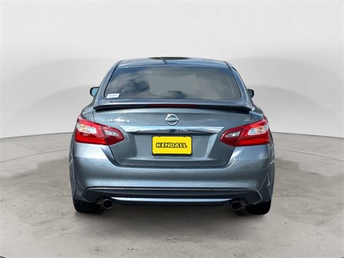 Used 2018 Nissan Altima 2.5 S w/ S Convenience Package image 5