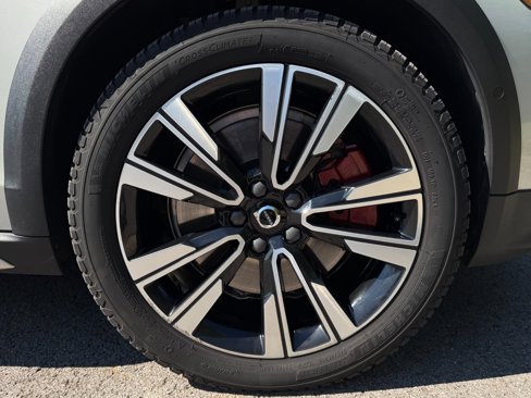 Used 2020 Volvo V60 T5 Cross Country image 44