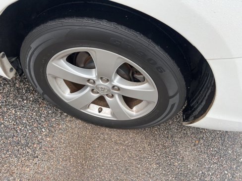 Used 2014 Toyota Sienna LE image 26