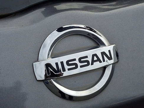 Used 2019 Nissan Kicks S image 26