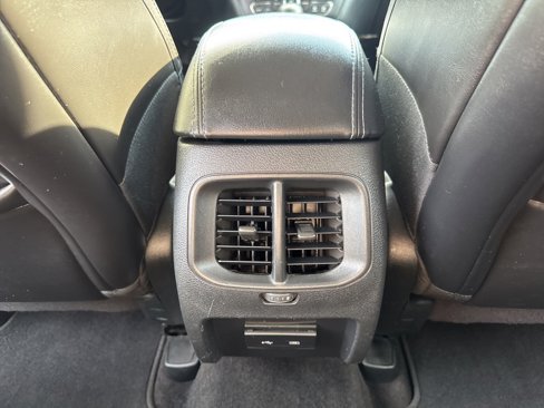 Used 2019 Jeep Cherokee Latitude Plus image 20