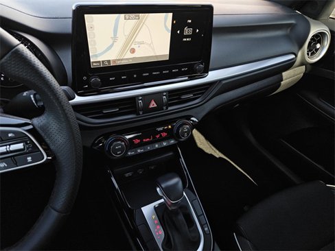 Certified 2023 Kia Forte GT-Line w/ GT-Line Technology Package image 18