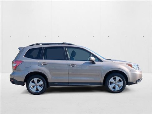 Used 2016 Subaru Forester 2.5i Limited image 4