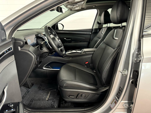 Used 2023 Hyundai Tucson Limited image 12