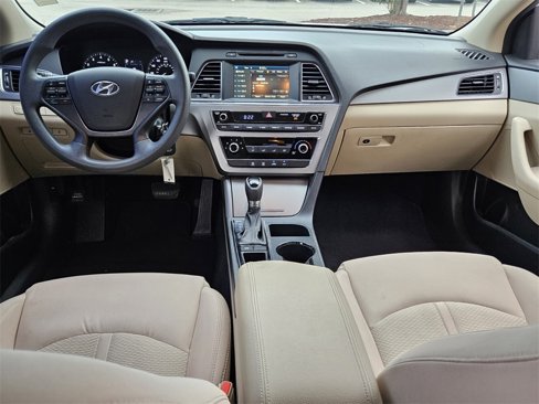 Used 2016 Hyundai Sonata SE image 7