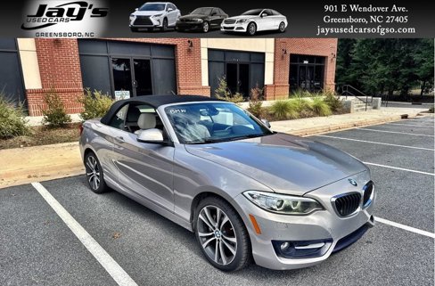 Used 2017 BMW 230i Convertible image 1