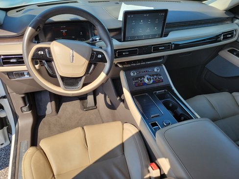 Used 2020 Lincoln Aviator Reserve w/ Equipment Group 202A image 21