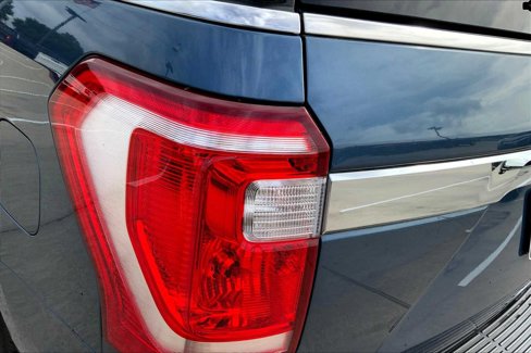 Used 2018 Ford Expedition XLT w/ Equipment Group 201A image 26