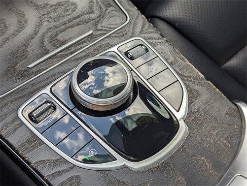 Used 2018 Mercedes-Benz C 300 Sedan image 25