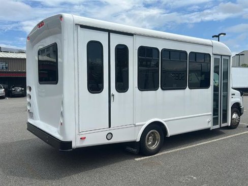 Certified 2017 Ford E-350 and Econoline 350 Super Duty w/ Shuttle Bus Prep Package image 4