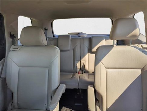 Used 2019 Volkswagen Atlas SE w/ Towing Package image 26