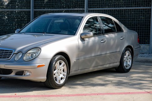Used 2003 Mercedes-Benz E 320 Sedan image 9