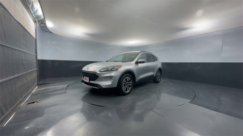Used 2020 Ford Escape SEL image 9