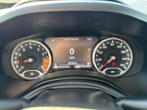 Used 2018 Jeep Renegade Limited w/ UConnect 8.4 Nav Group image 12
