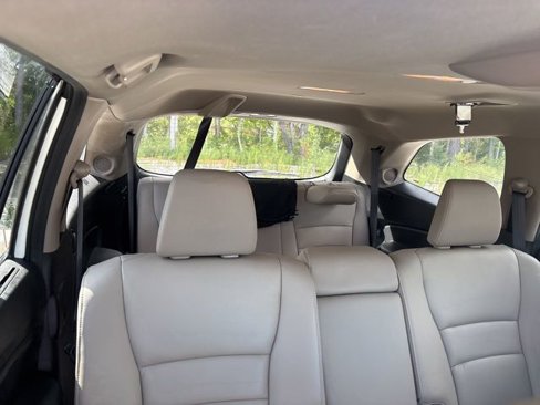 Used 2016 Honda Pilot Touring image 15