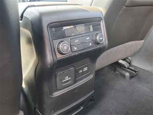 Used 2020 GMC Acadia Denali w/ Technology Package image 27