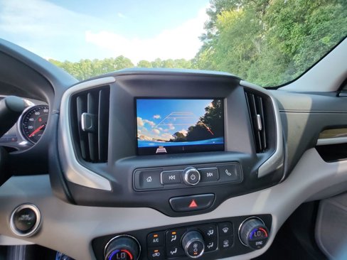 Certified 2020 GMC Terrain SLE w/ Driver Convenience Package image 19