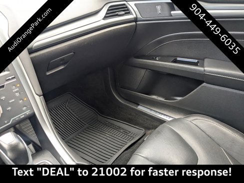 Used 2013 Ford Fusion Titanium w/ Titanium Driver Assist Pkg image 19
