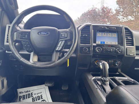 Used 2017 Ford F150 XLT w/ Equipment Group 302A Luxury image 12